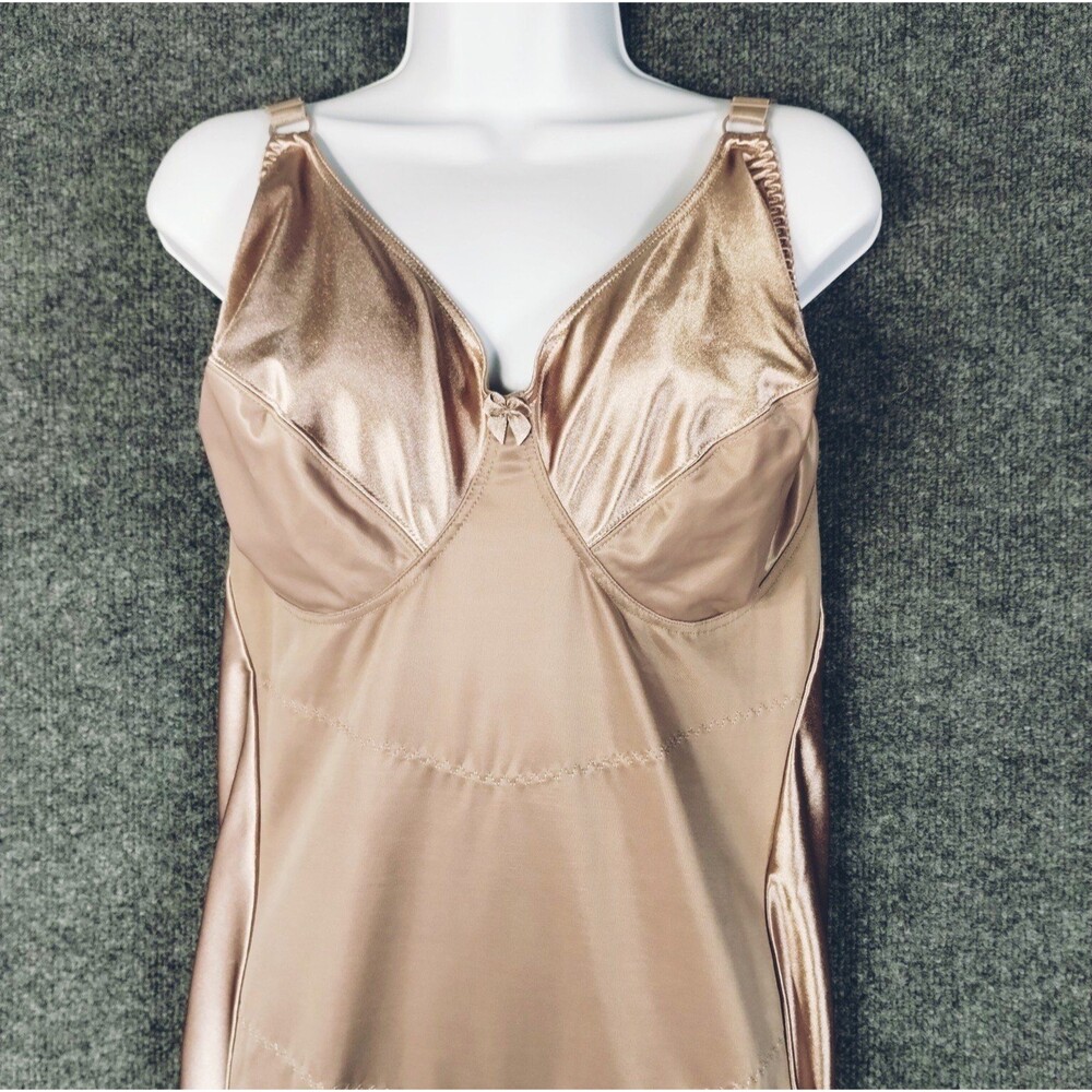 Slip Shapewear Flesh Tone Tan Adjustable Strap Slimming Panels Long Spandex 34C
